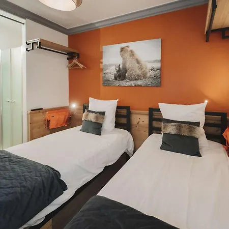 Rénové Chaleureux Et Moderne, 120m², 10-12 Pers, Accès Direct Aux Pistes, Stationnement Inclus - Fr-1-545-20 Val Thorens
